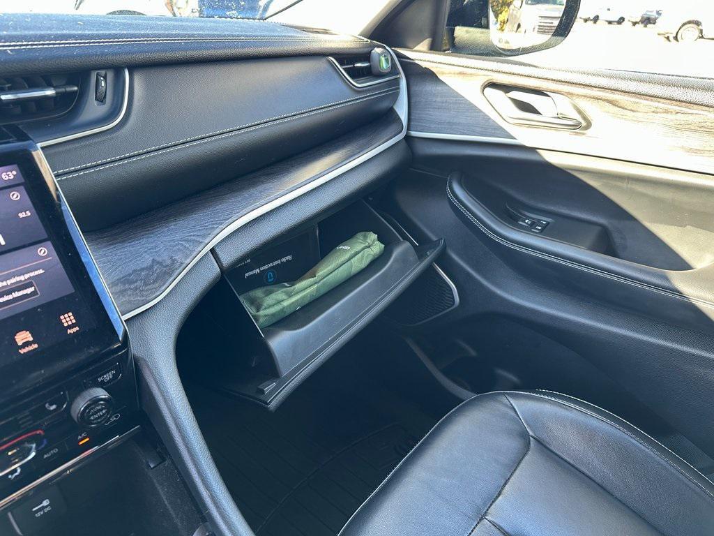 used 2021 Jeep Grand Cherokee L car, priced at $27,071