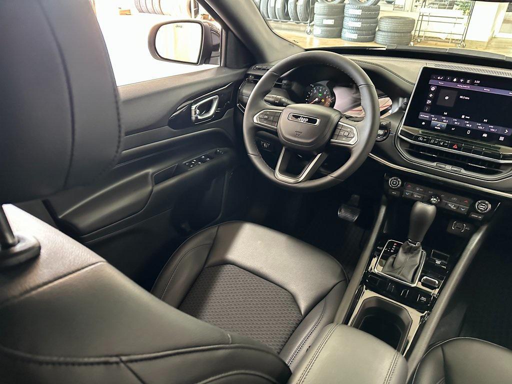 new 2026 Jeep Compass car, priced at $32,890