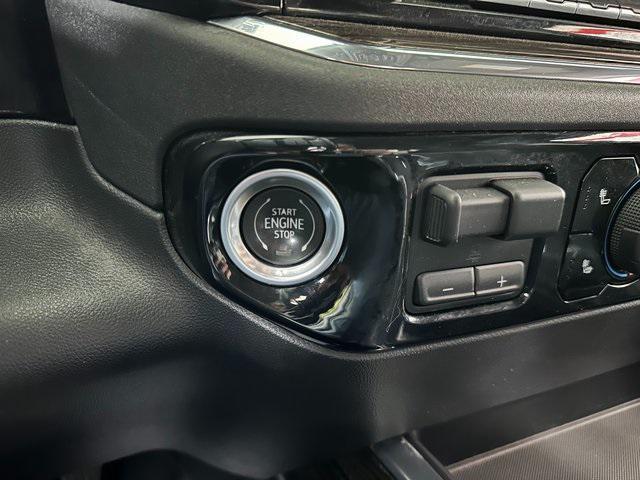 used 2022 Chevrolet Silverado 1500 car, priced at $45,315