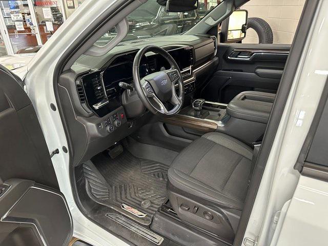 used 2022 Chevrolet Silverado 1500 car, priced at $45,315