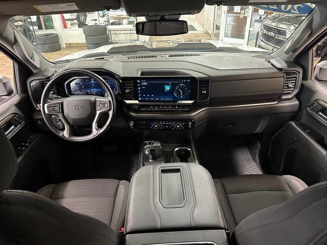 used 2022 Chevrolet Silverado 1500 car, priced at $45,315