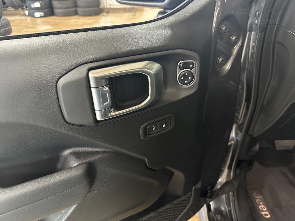 new 2026 Jeep Wrangler car, priced at $53,540