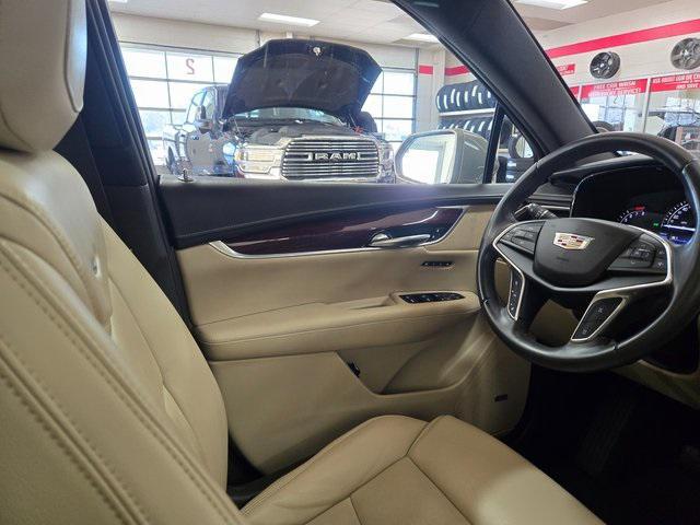 used 2018 Cadillac XT5 car, priced at $16,320