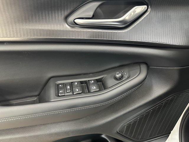 new 2025 Jeep Grand Cherokee L car, priced at $48,630