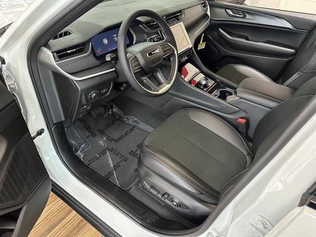 new 2025 Jeep Grand Cherokee L car, priced at $48,630