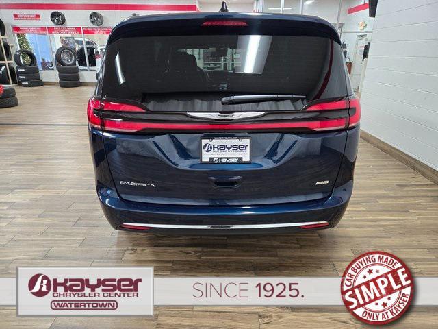 new 2025 Chrysler Pacifica car, priced at $43,588