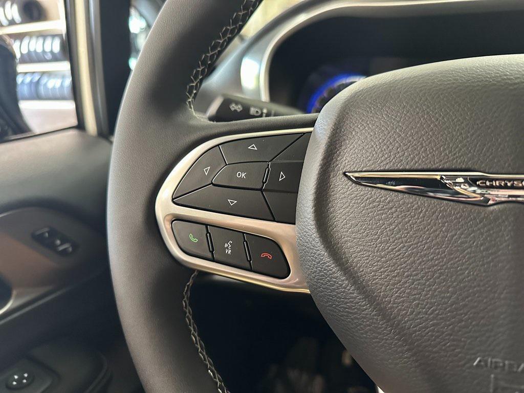 new 2026 Chrysler Pacifica car, priced at $39,999