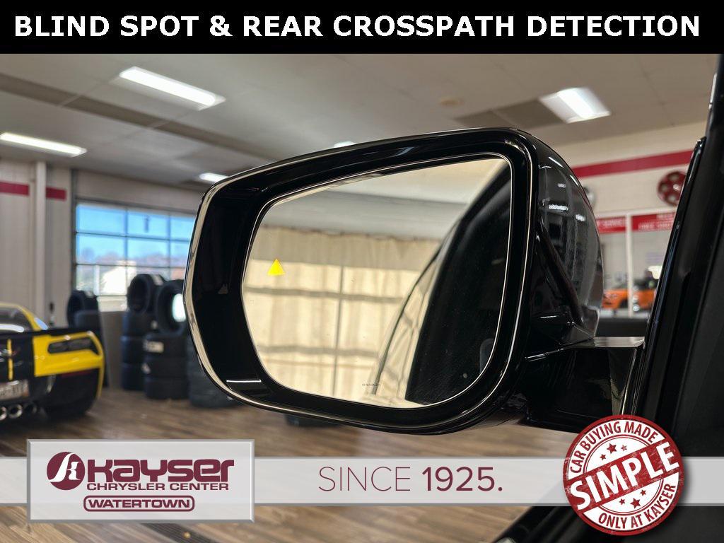 new 2025 Jeep Grand Cherokee car, priced at $48,291