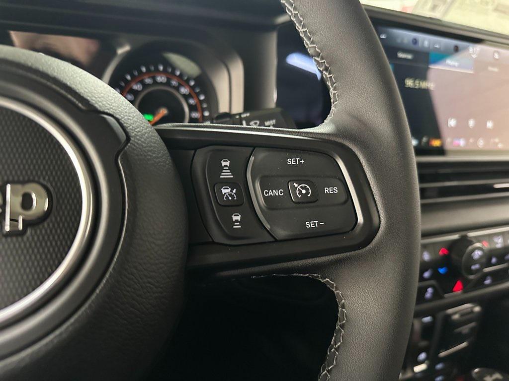 new 2026 Jeep Wrangler car, priced at $46,710