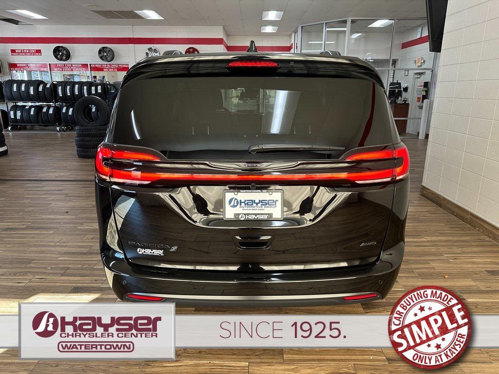 new 2026 Chrysler Pacifica car, priced at $44,985