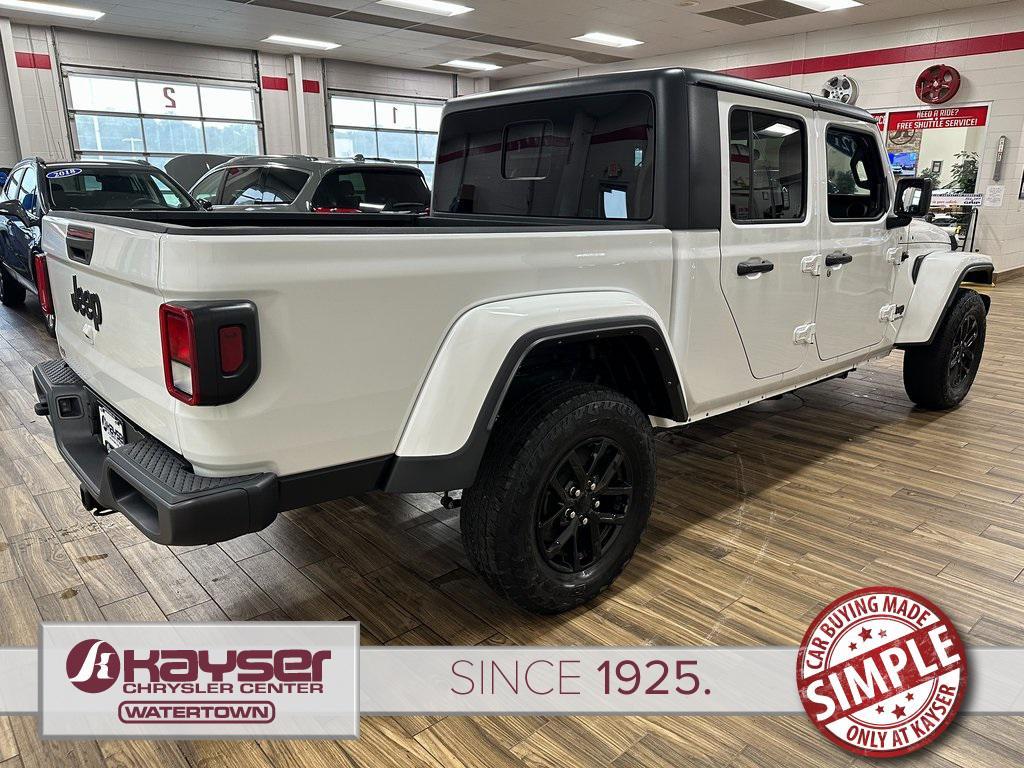 used 2021 Jeep Gladiator car, priced at $30,507