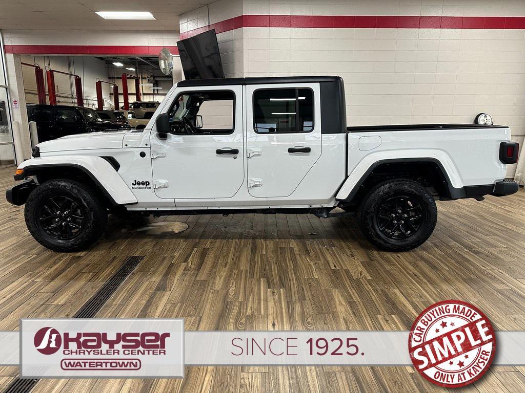 used 2021 Jeep Gladiator car, priced at $30,507