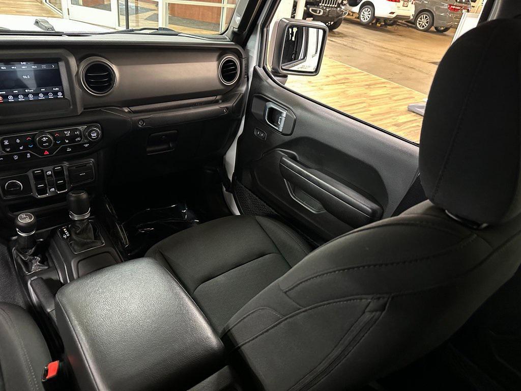 used 2021 Jeep Gladiator car, priced at $30,507