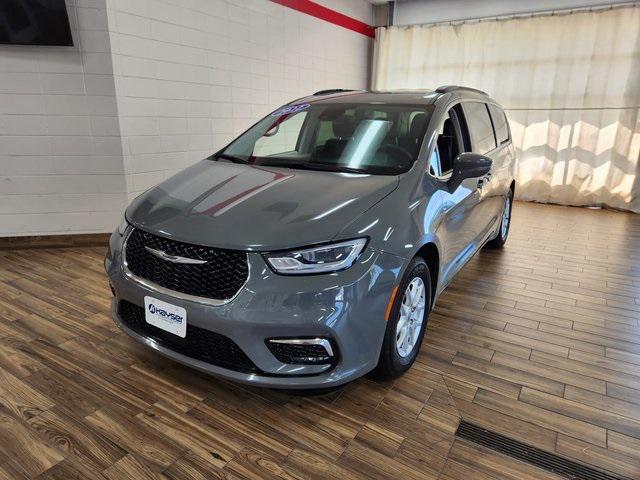 used 2022 Chrysler Pacifica car, priced at $23,619