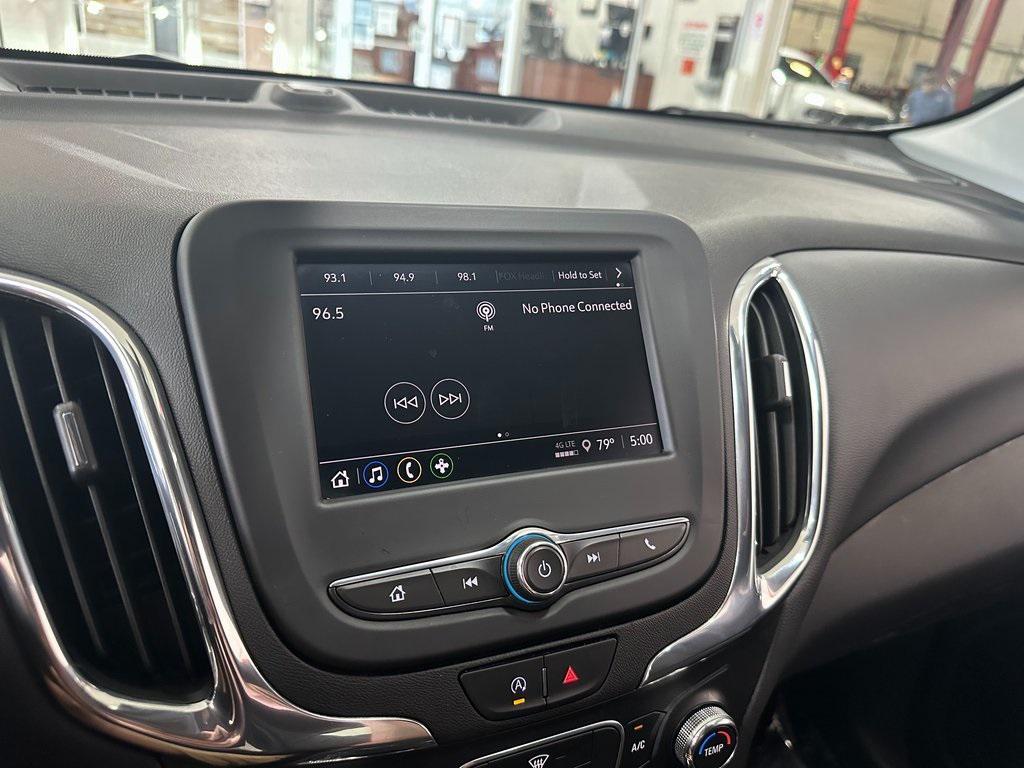 used 2023 Chevrolet Equinox car, priced at $19,214