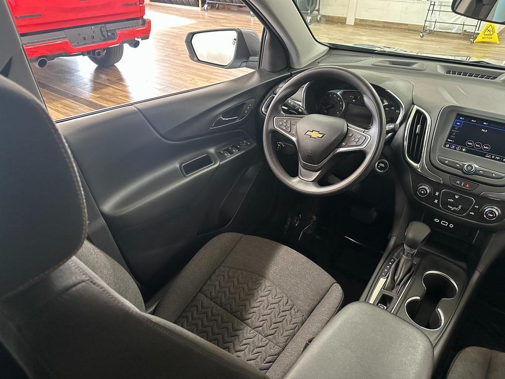 used 2023 Chevrolet Equinox car, priced at $19,214