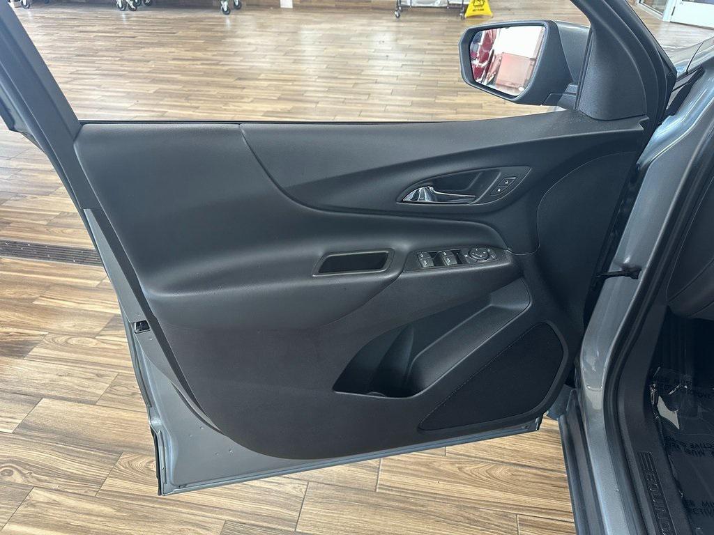 used 2023 Chevrolet Equinox car, priced at $19,214