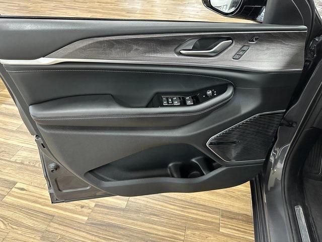 used 2021 Jeep Grand Cherokee L car, priced at $31,106