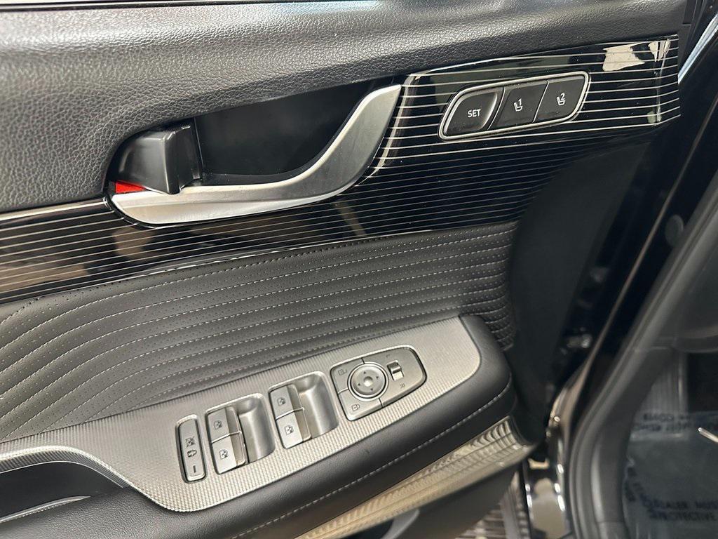 used 2024 Hyundai Palisade car, priced at $36,700