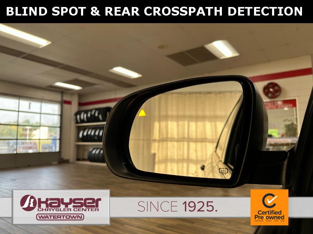 used 2021 Jeep Cherokee car, priced at $22,229