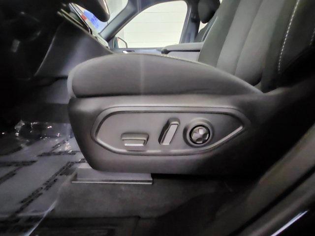 new 2025 Jeep Grand Cherokee L car, priced at $41,980