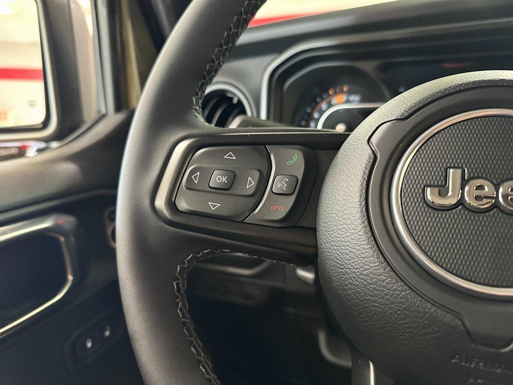 new 2025 Jeep Wrangler car, priced at $56,170