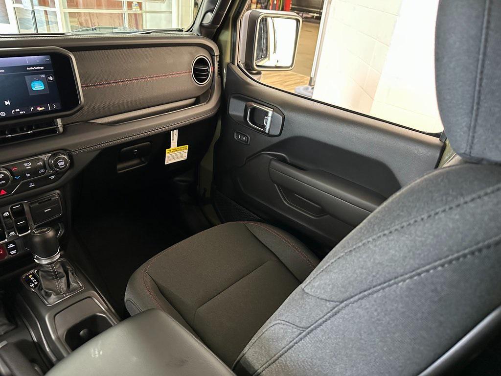 new 2025 Jeep Wrangler car, priced at $56,170