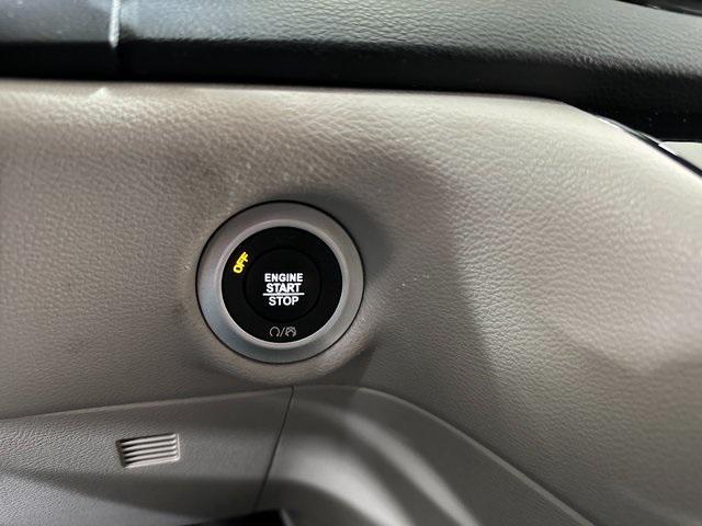 used 2022 Chrysler Pacifica car, priced at $23,076