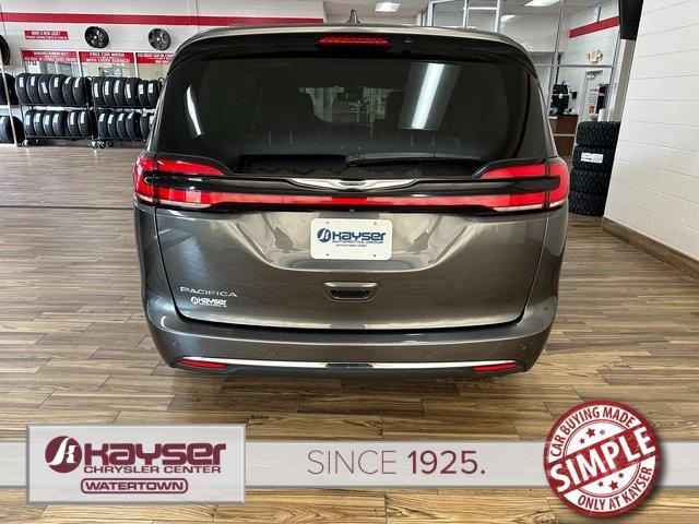 used 2022 Chrysler Pacifica car, priced at $23,076
