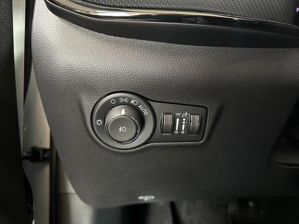 new 2026 Jeep Compass car, priced at $34,695