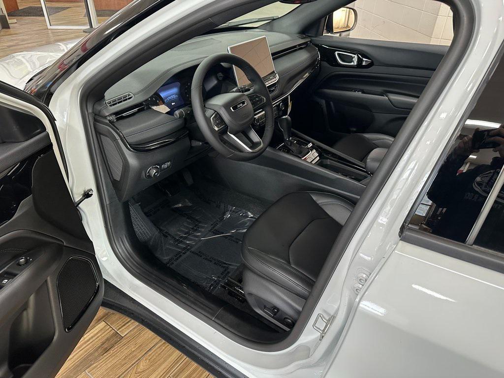 new 2026 Jeep Compass car, priced at $34,695