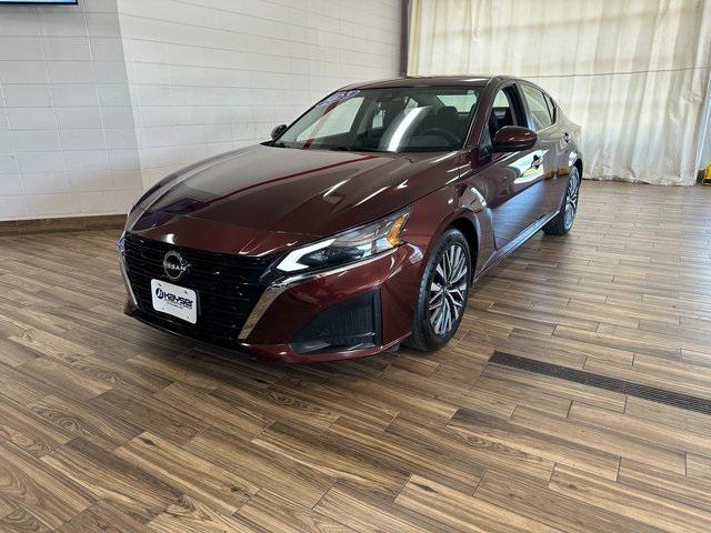used 2023 Nissan Altima car, priced at $19,995