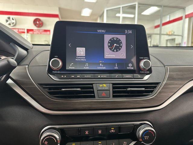 used 2023 Nissan Altima car, priced at $19,995