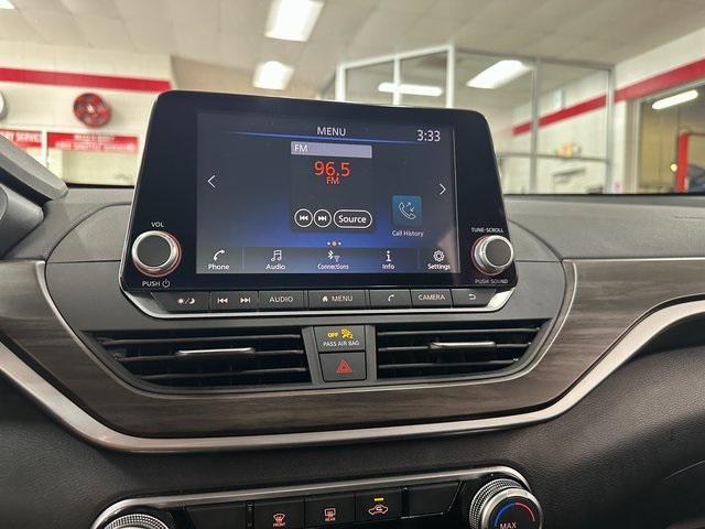 used 2023 Nissan Altima car, priced at $19,995