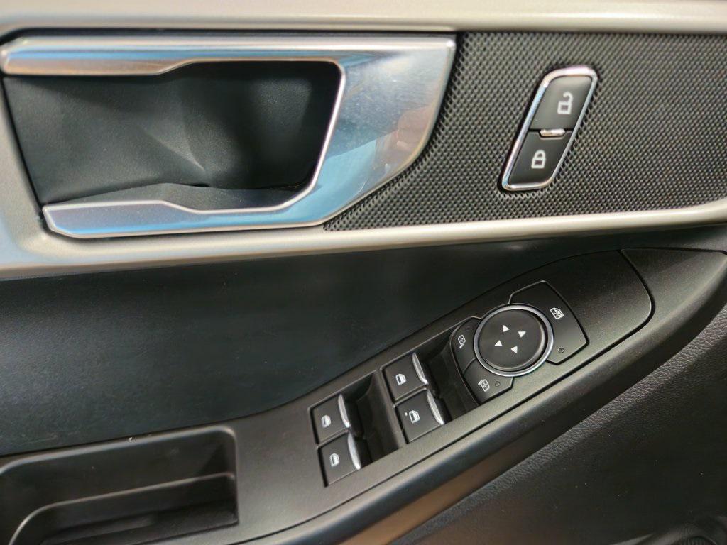 used 2020 Ford Explorer car, priced at $19,136