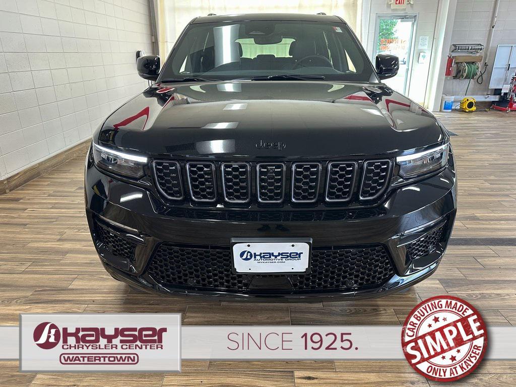 new 2025 Jeep Grand Cherokee car, priced at $61,649