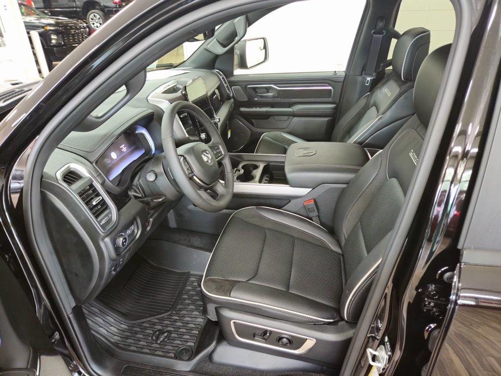 new 2025 Ram 1500 car, priced at $61,595