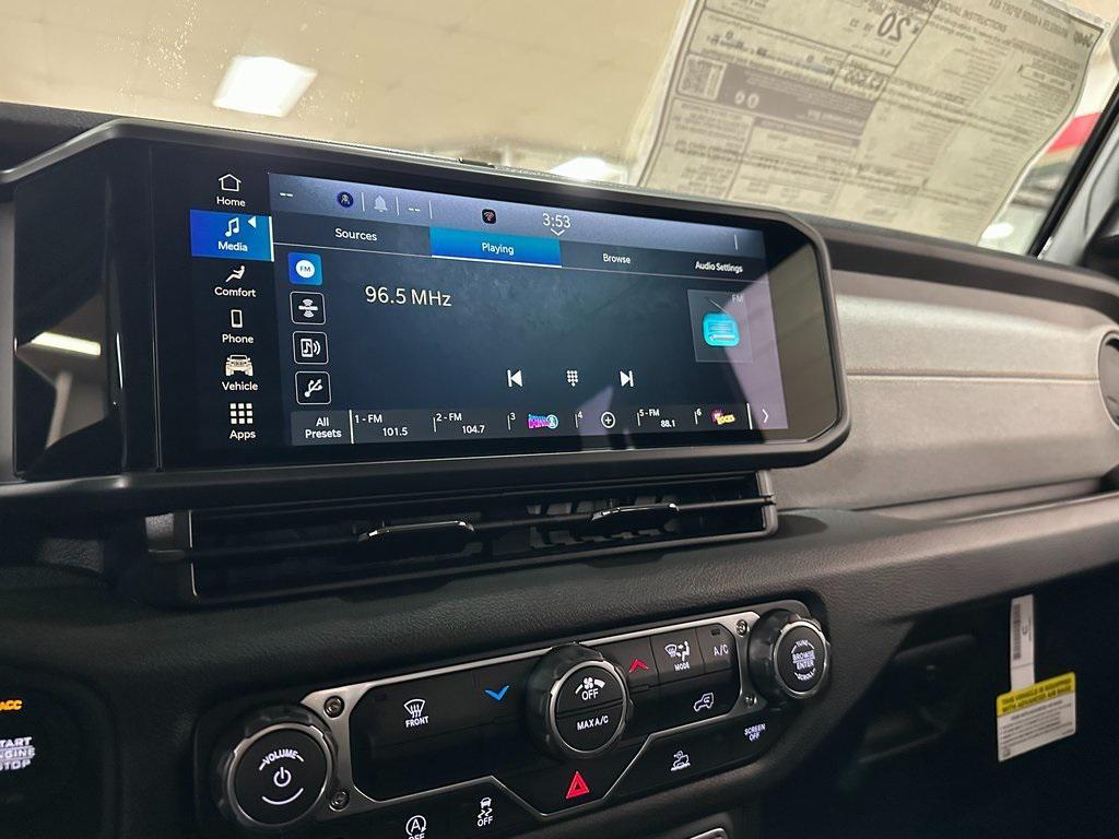 new 2026 Jeep Wrangler car, priced at $41,985