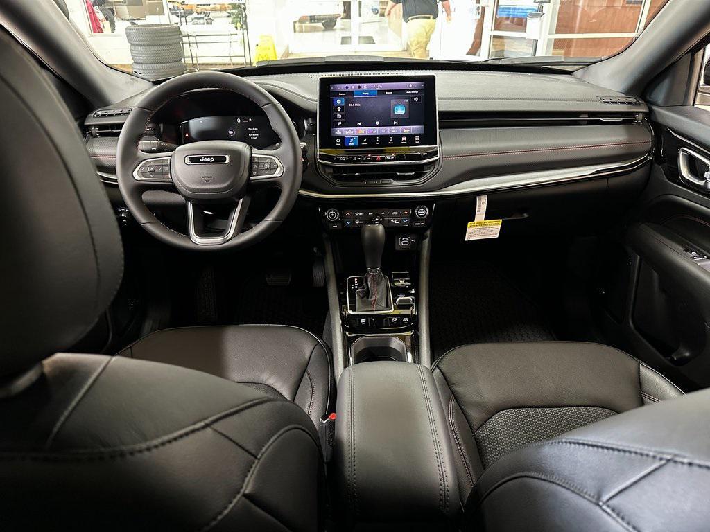 new 2026 Jeep Compass car, priced at $37,420