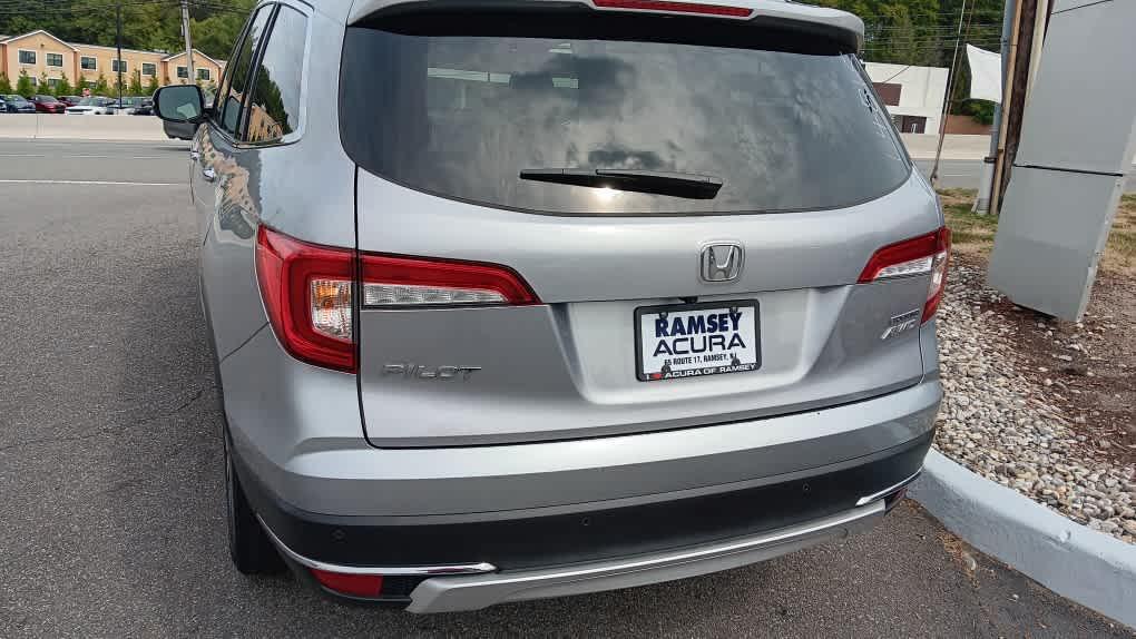 used 2022 Honda Pilot car, priced at $33,995