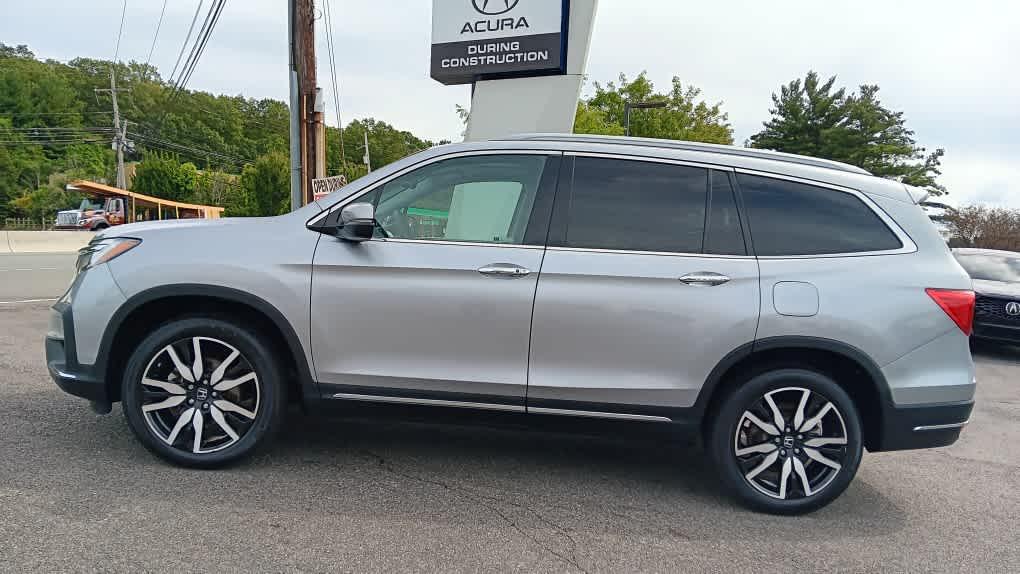 used 2022 Honda Pilot car, priced at $33,995