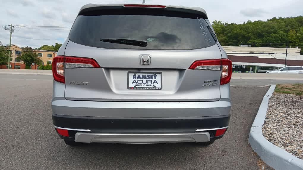 used 2022 Honda Pilot car, priced at $33,995