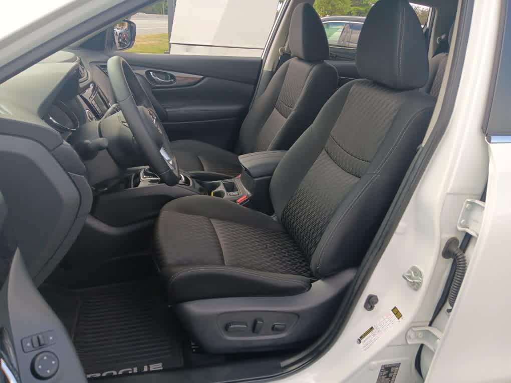 used 2018 Nissan Rogue car, priced at $15,995