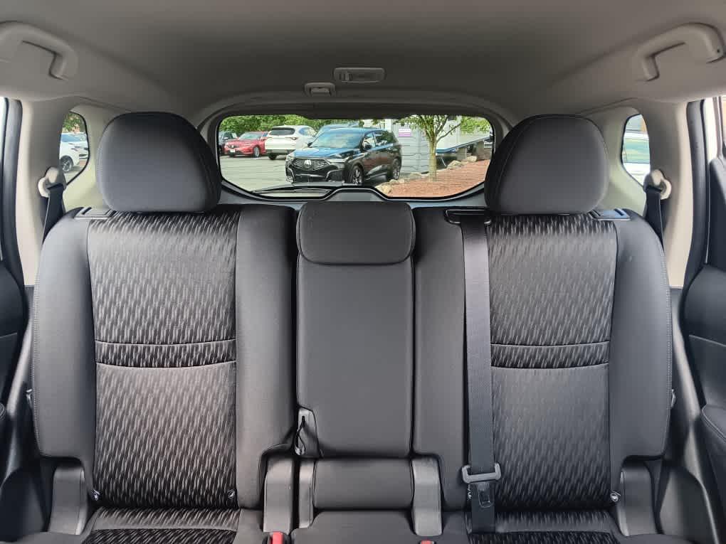 used 2018 Nissan Rogue car, priced at $15,995