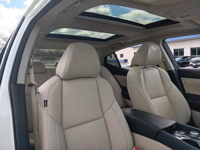 used 2017 Nissan Maxima car, priced at $15,995