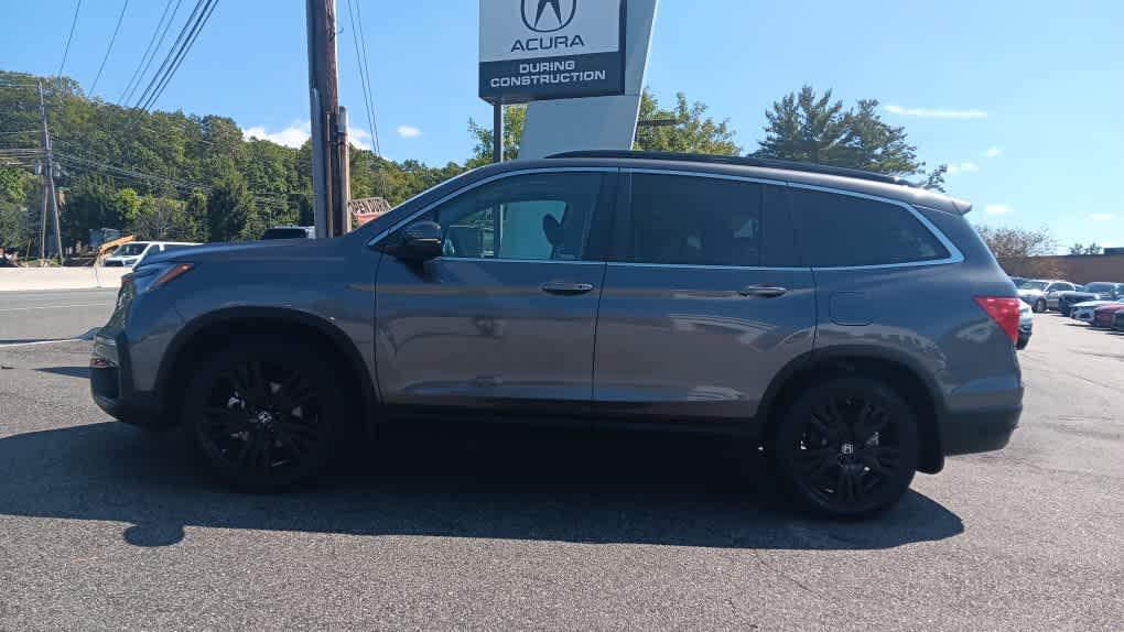 used 2022 Honda Pilot car, priced at $32,995