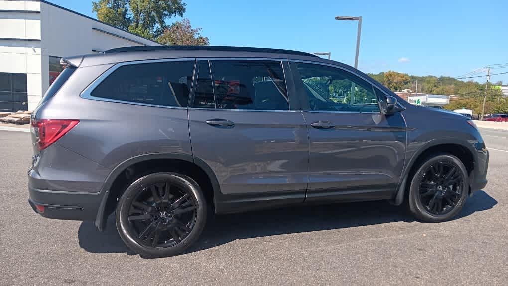 used 2022 Honda Pilot car, priced at $32,995
