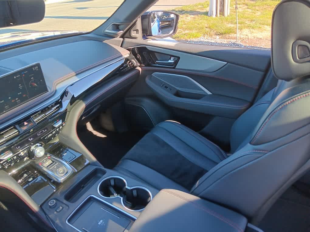 used 2025 Acura MDX car, priced at $53,995