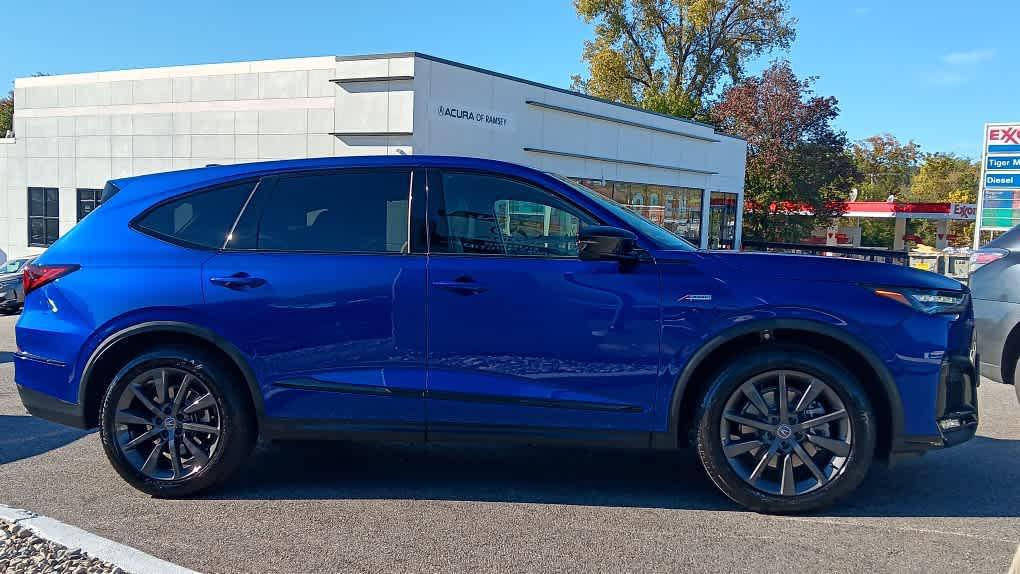used 2025 Acura MDX car, priced at $53,995