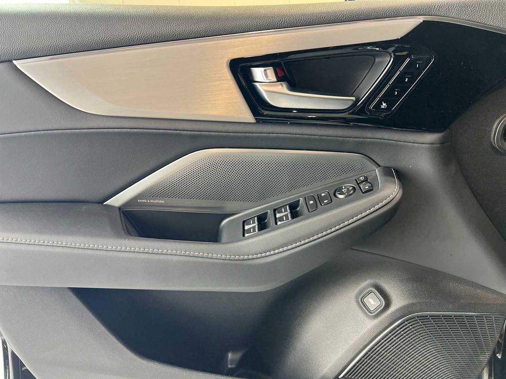 new 2026 Acura MDX car, priced at $61,350